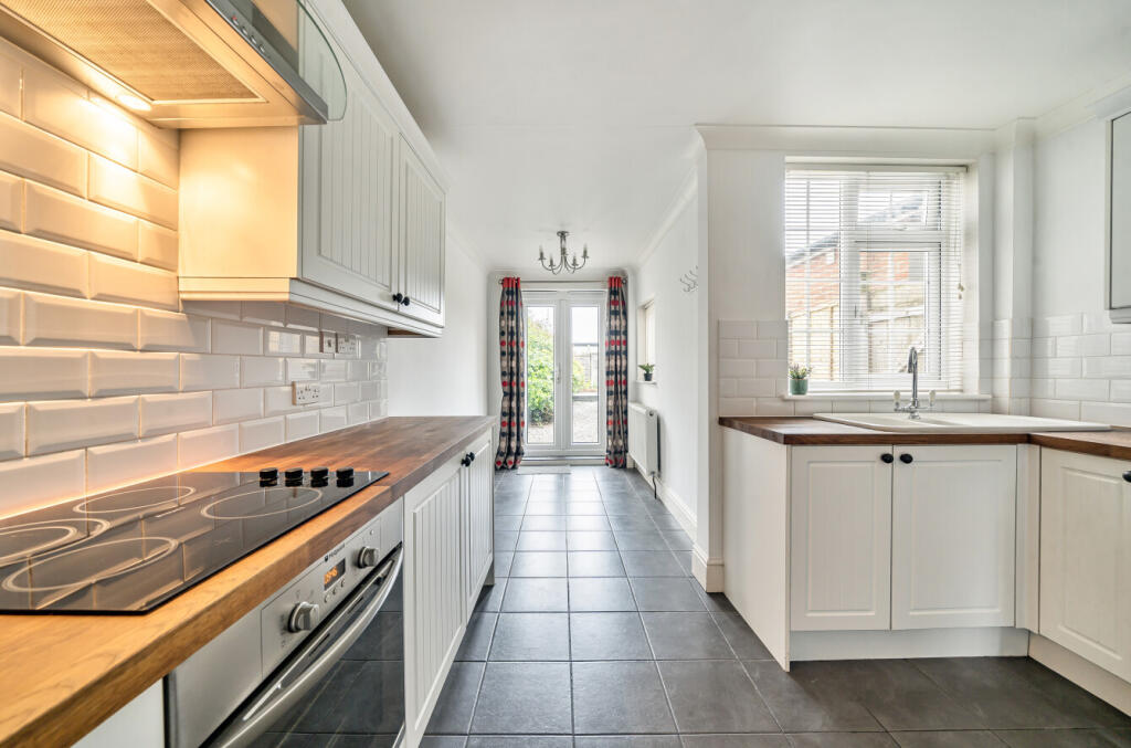 1303320-12-684166...