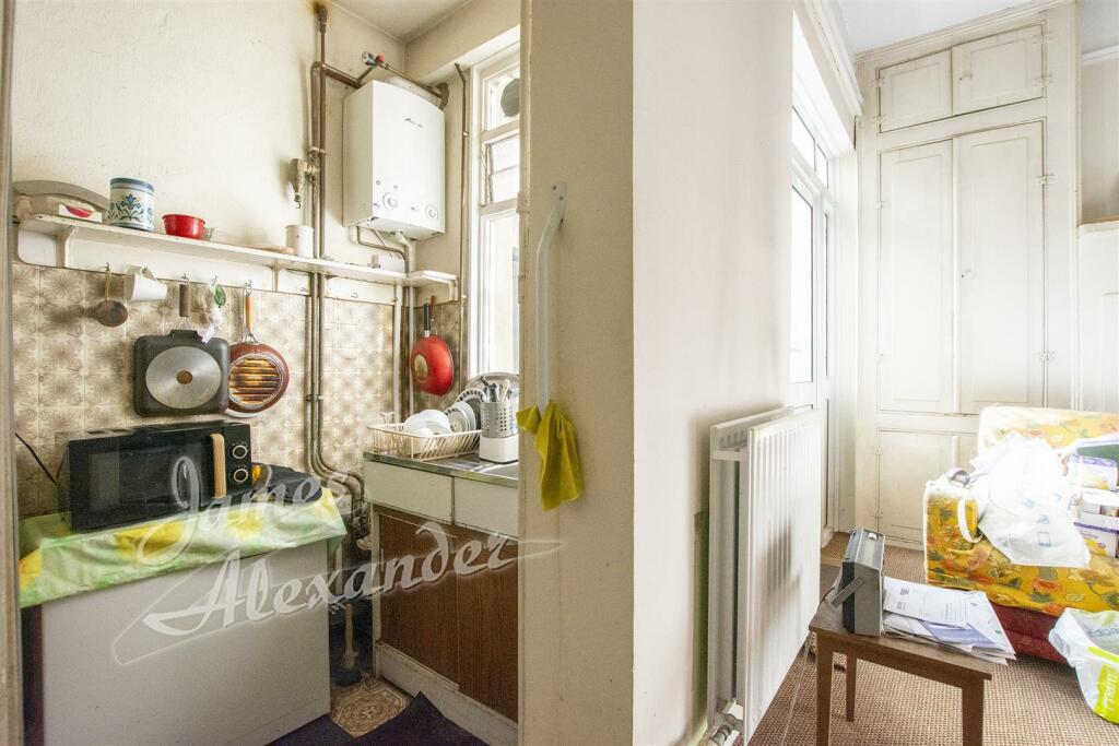 Kitchen additional aspect