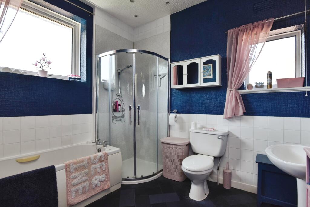 Four Piece Family Bathroom