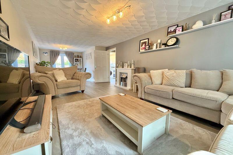 28'Lounge/Diner