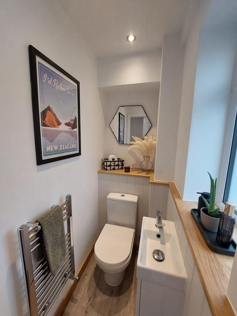 99b4faf3-fcd6-4b6...