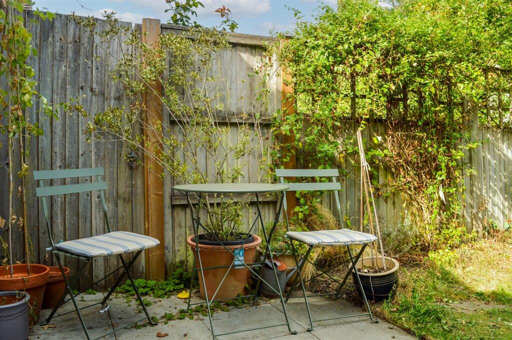 2 Grahams Cottage-25.jpg