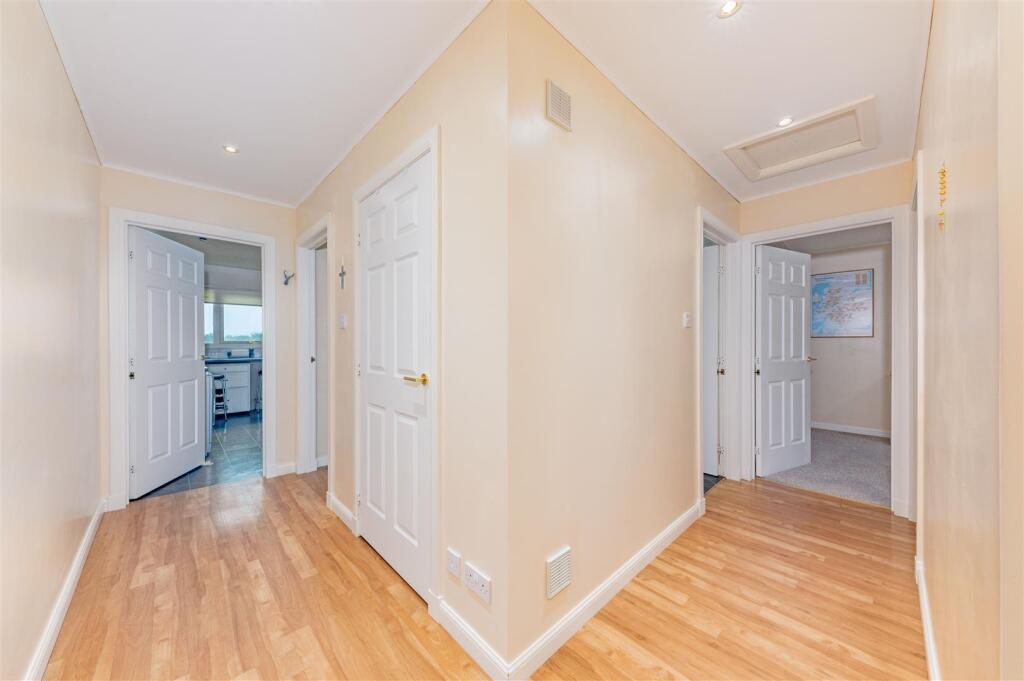 25 Lilybank Mews Dundee-15.JPG