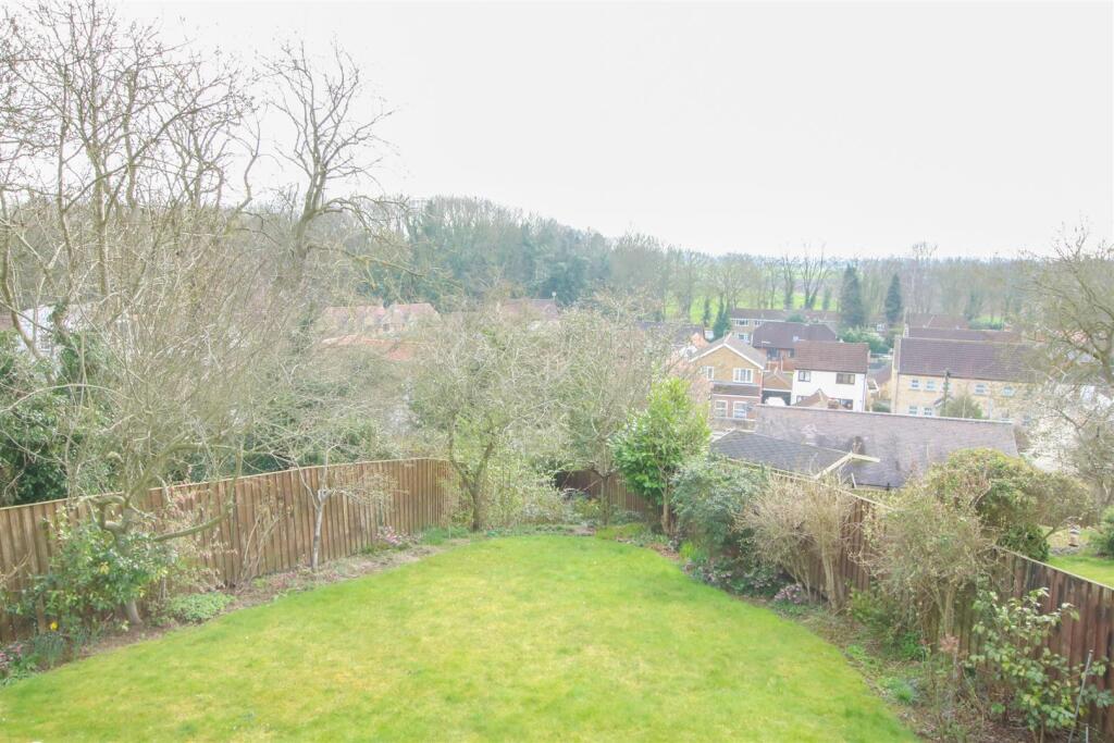 REAR GARDEN &amp; VIEWS