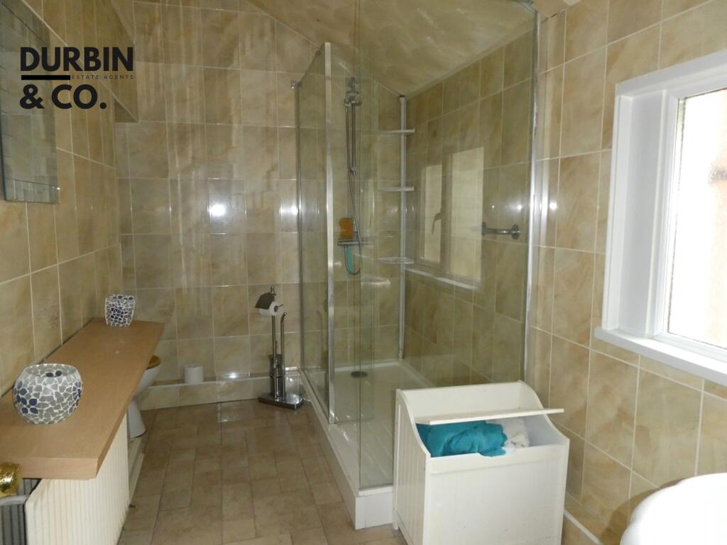 a-roserow21.shower.JPG