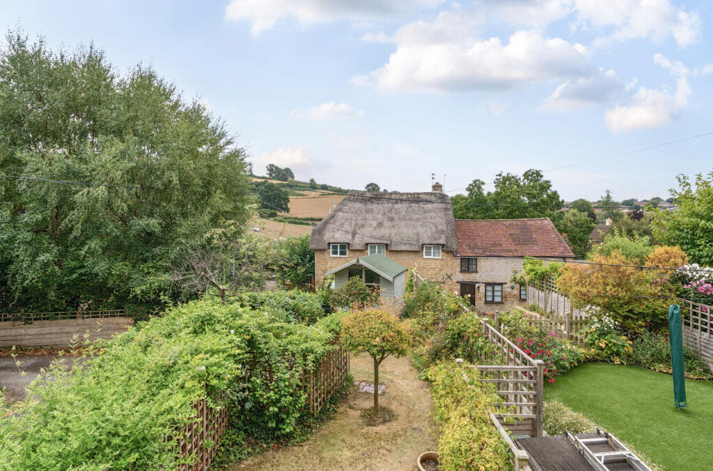 1340659-7-68a707b...