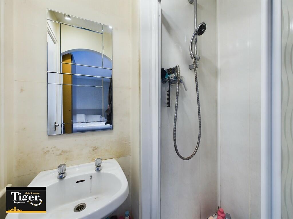 CAM03440G0-PR0049...