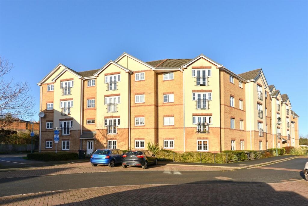 Greenfields Gardens, Greenfields, Shrewsbury