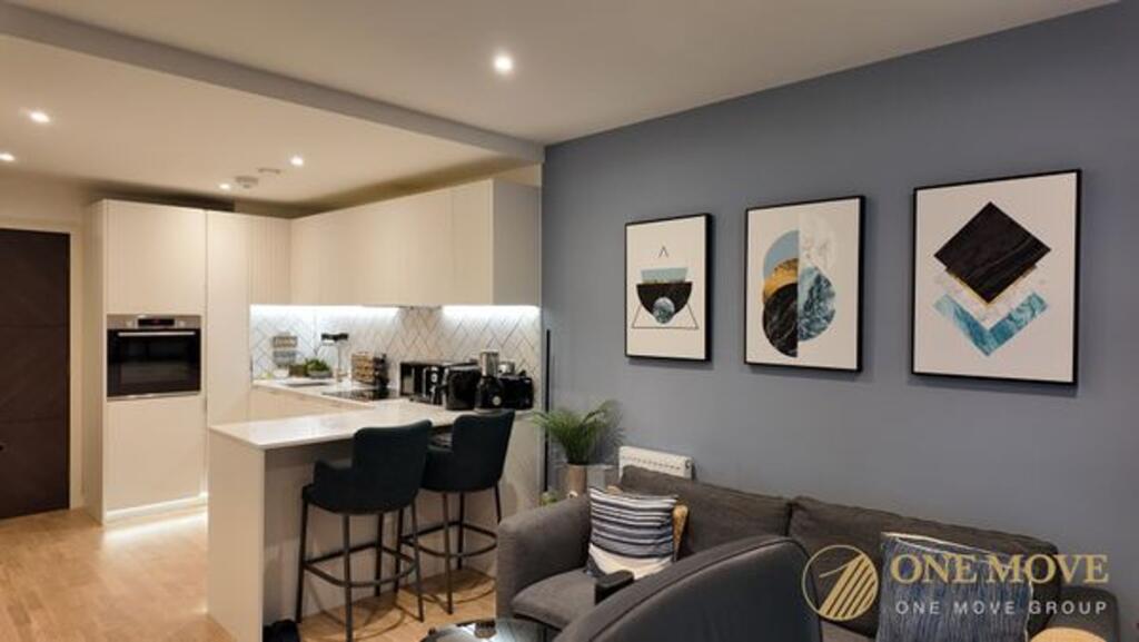 Greenleaf Walk, Arber House, UB1