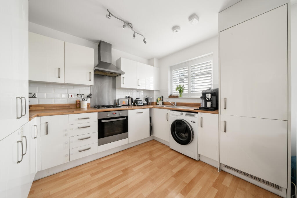 Flat 23, Hill View Court008