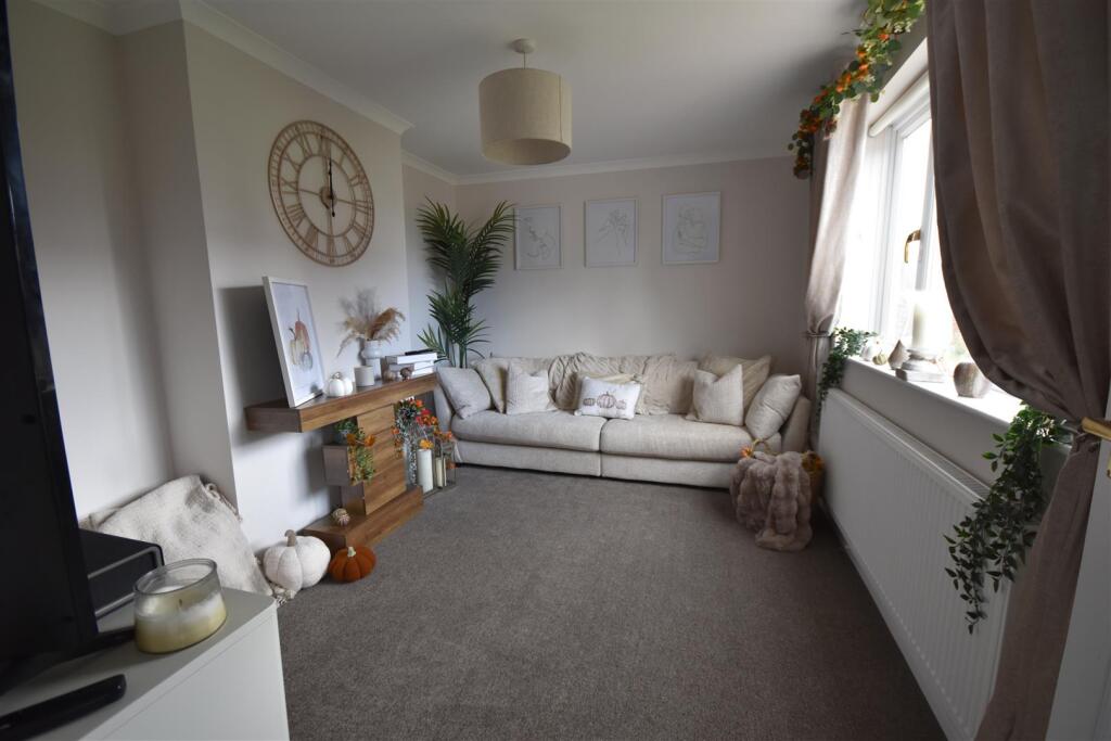 Colchester Road, Lawford, Manningtree