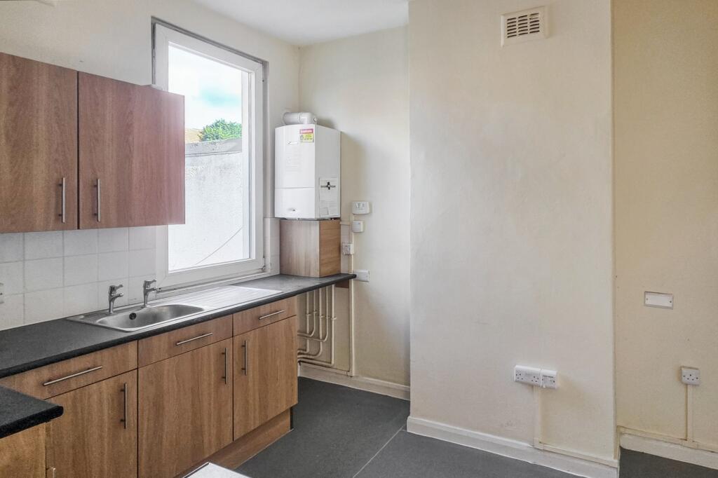 173A &amp; 173B Chapter Road, Brent, London, NW2 5LJ