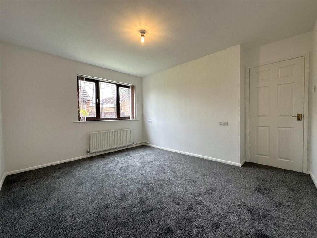 Master Bedroom 143