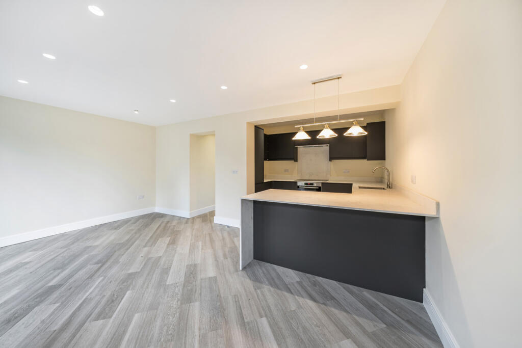 1347178-2-68b729b...