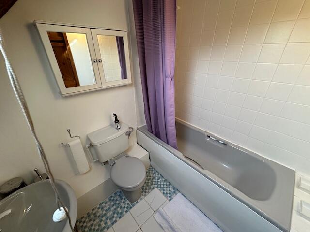 En-suite Bathroom