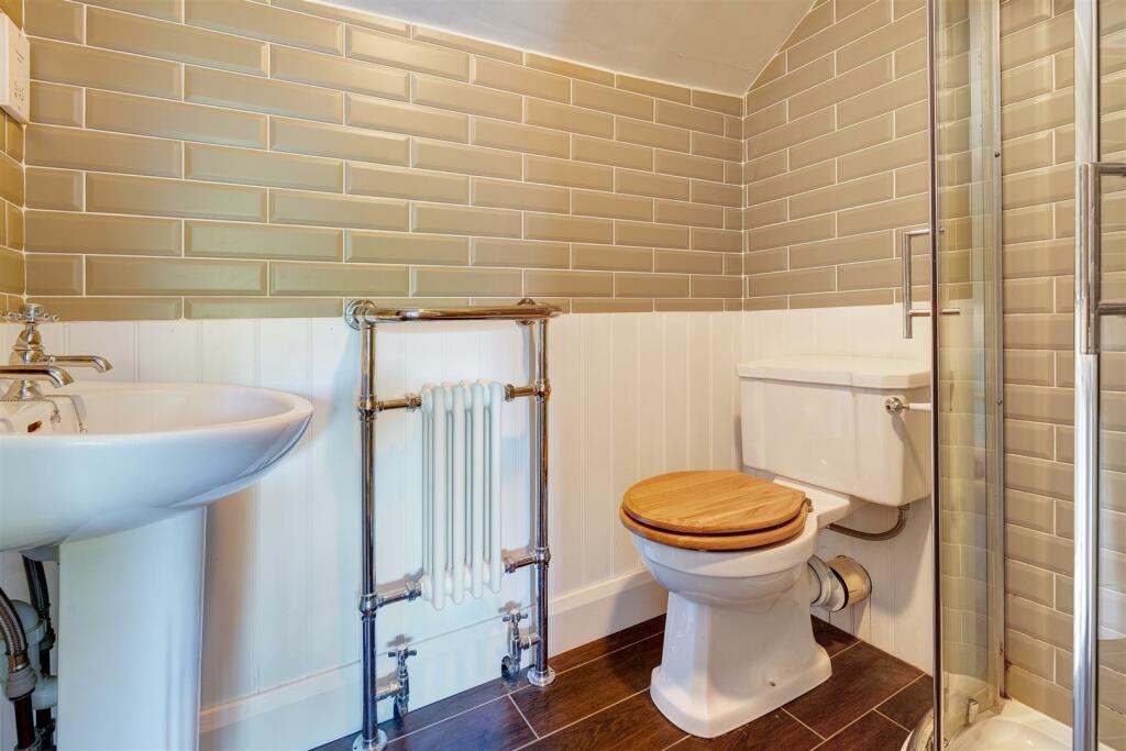 74 Main Street, Thornton