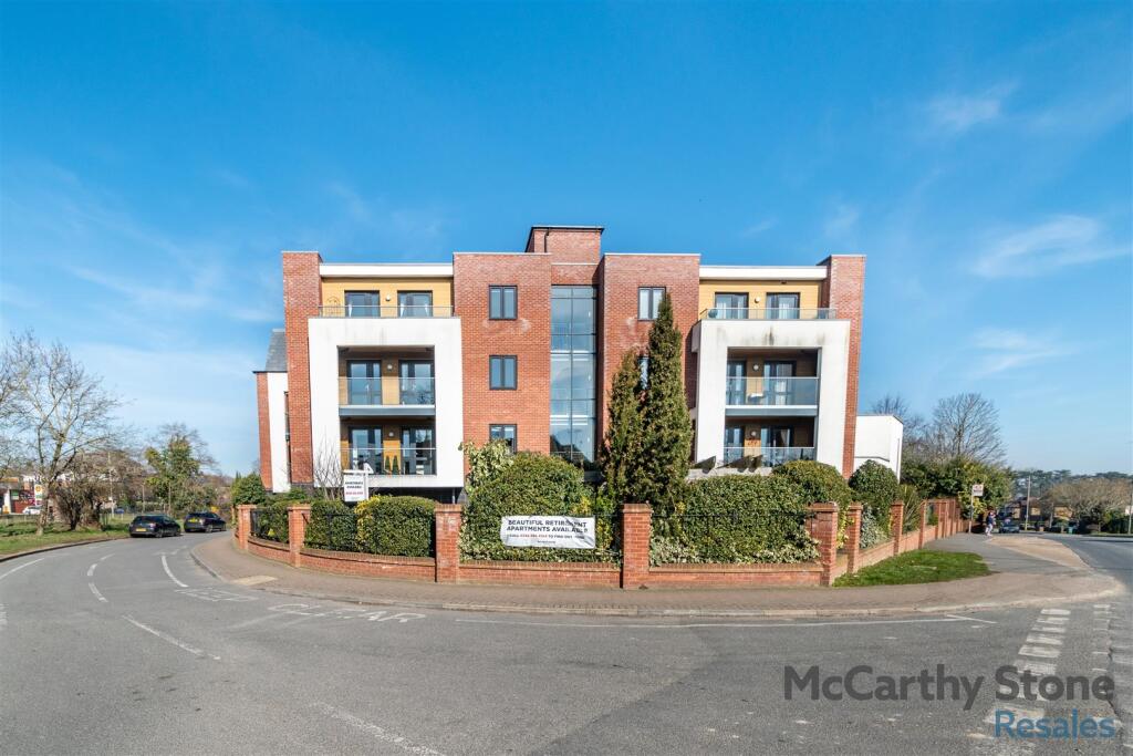 8639131-exterior07.jpg