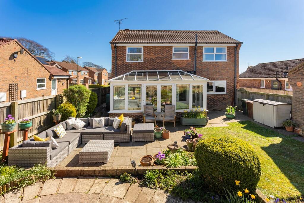 5 Spring Hall Garth-27.jpg