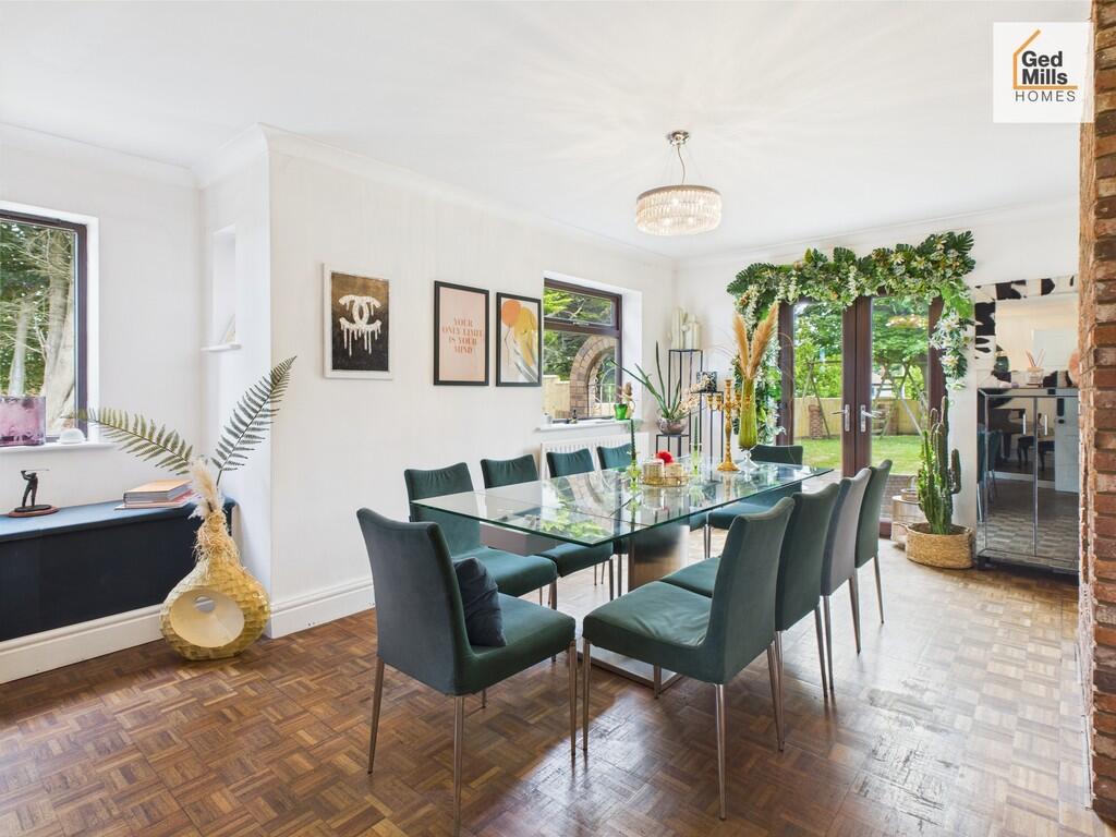 CAM04261G0-PR0054...