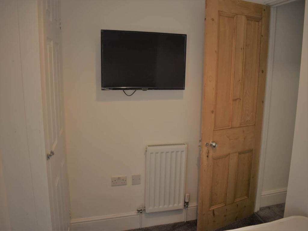 First Floor Rear Bed