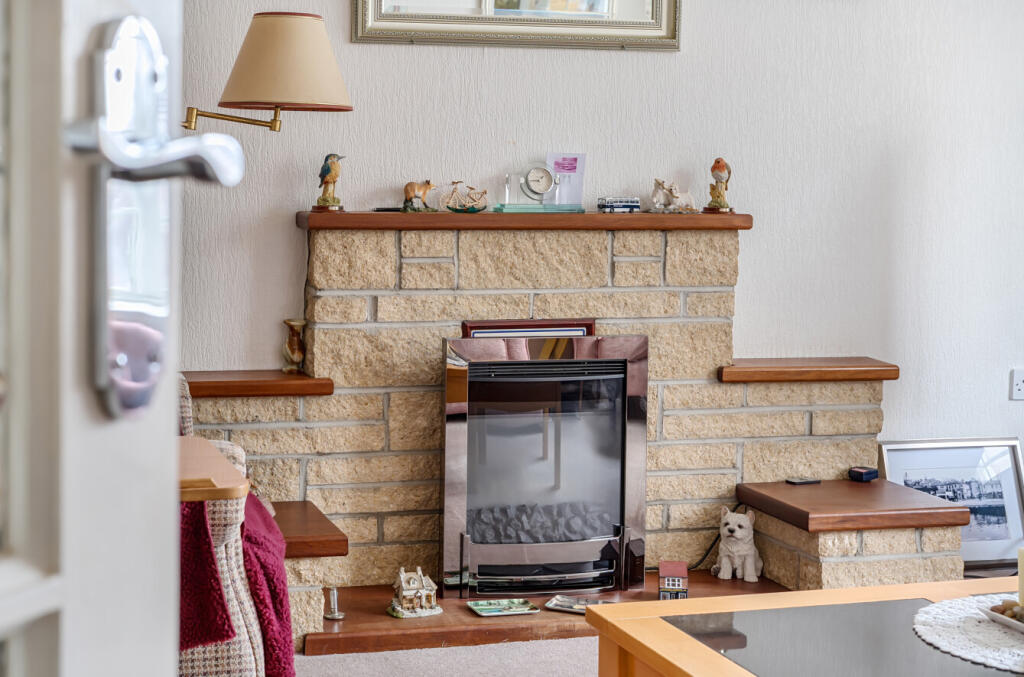 1393835-9-6944233...