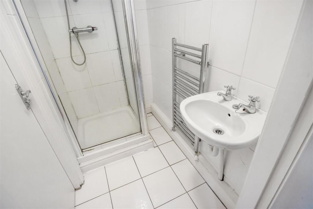 En Suite.jpg