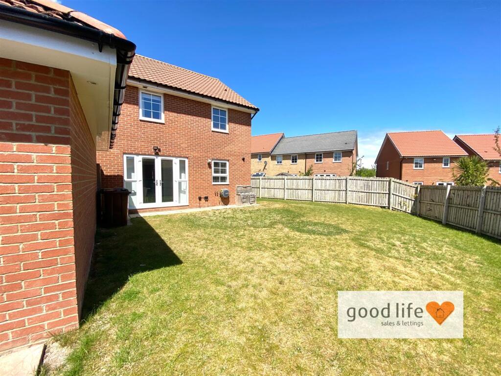 20250522_120707603_iOS15burcombeclose.jpg