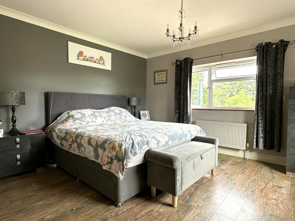 bed 3.JPG