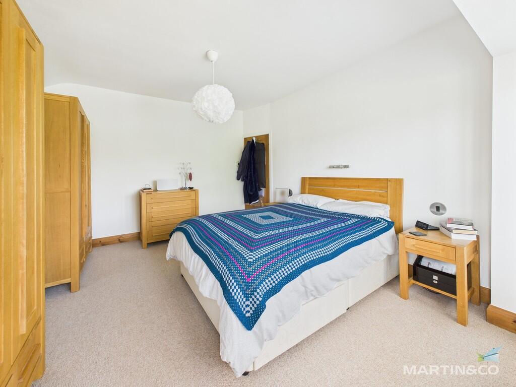 CAM03111G0-PR0336...