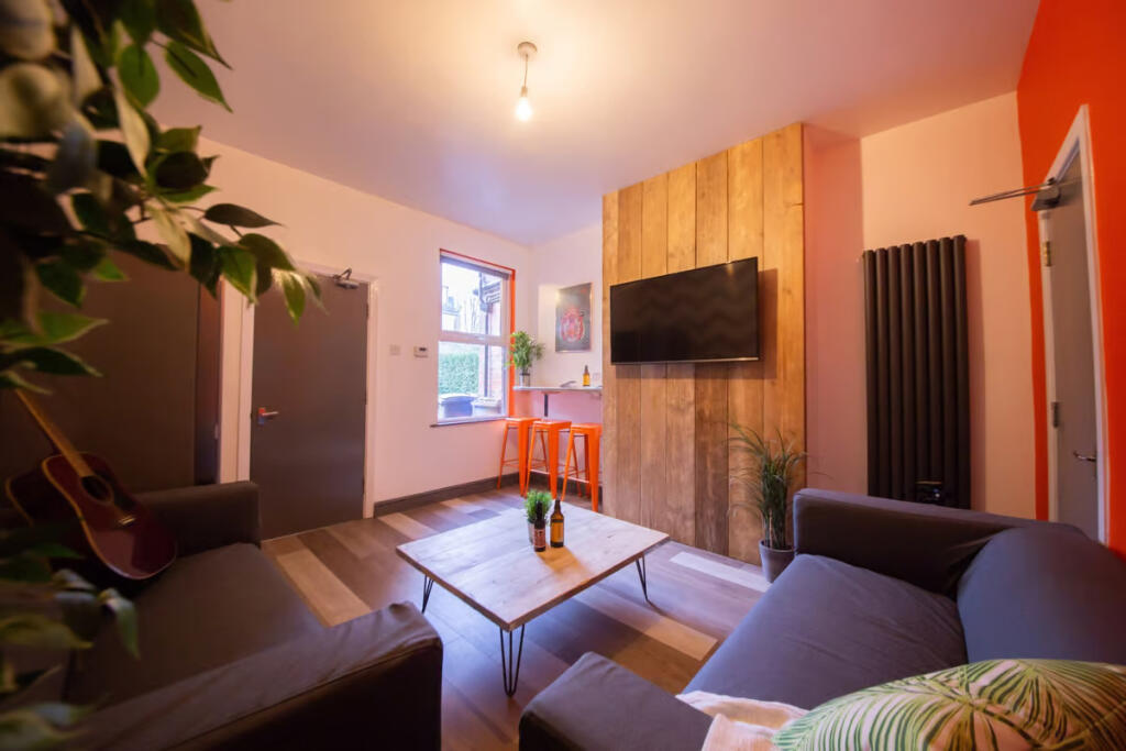 4-bedroom-student-house-in-ecclesall-sheffield_...