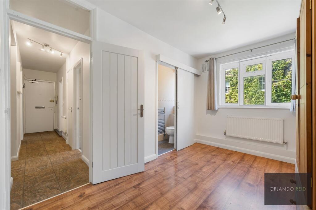 Flat 6, Greenwood House EC1R 4RJ-9.jpg