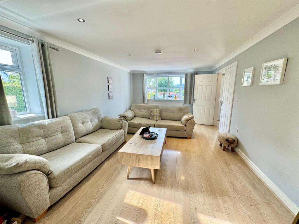 PHOTO-2025-08-12-11-41-08 (2).jpg