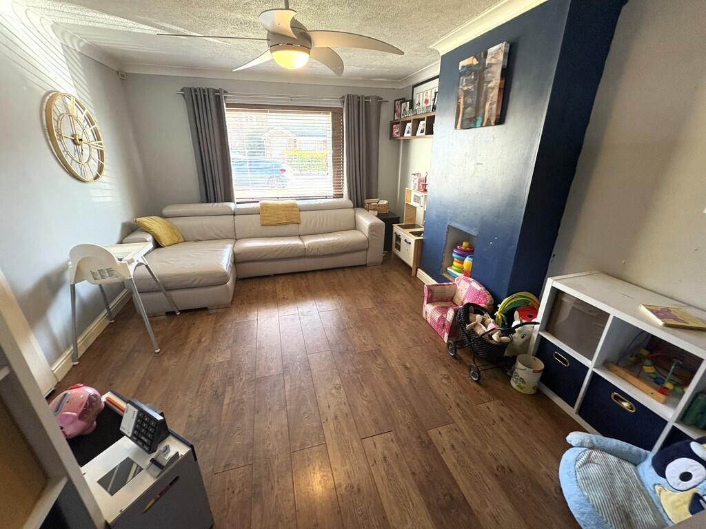 lounge use