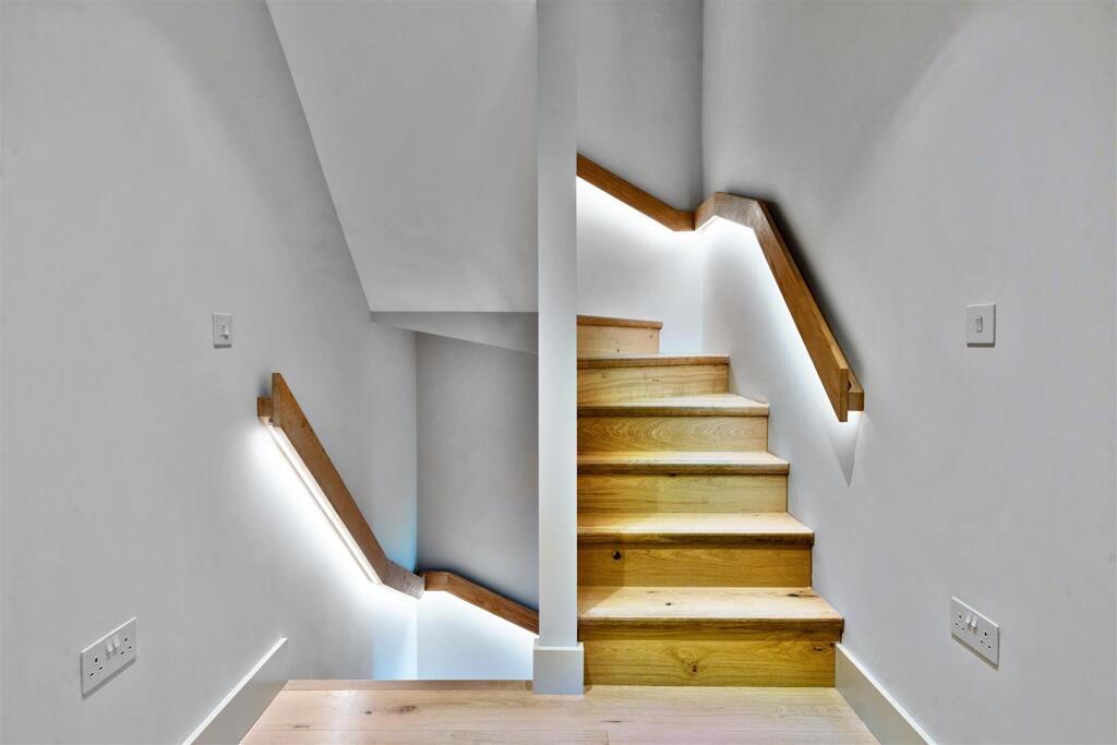 Feature lighting throughout