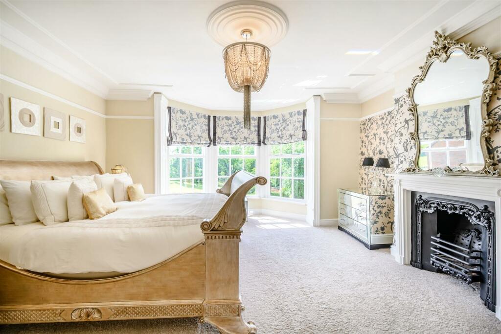8509411-interior31.jpg