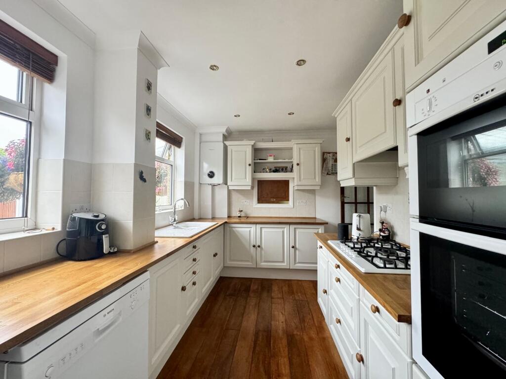 B22dbc8a-1656-4306-a830-10dcb6003fb5