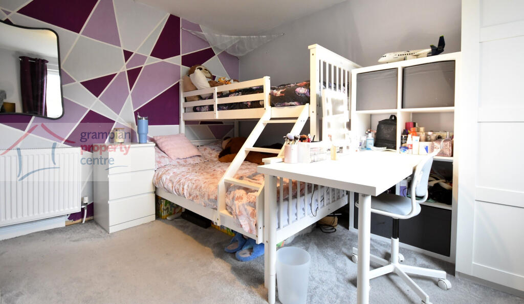 bed 2 2nd .JPG