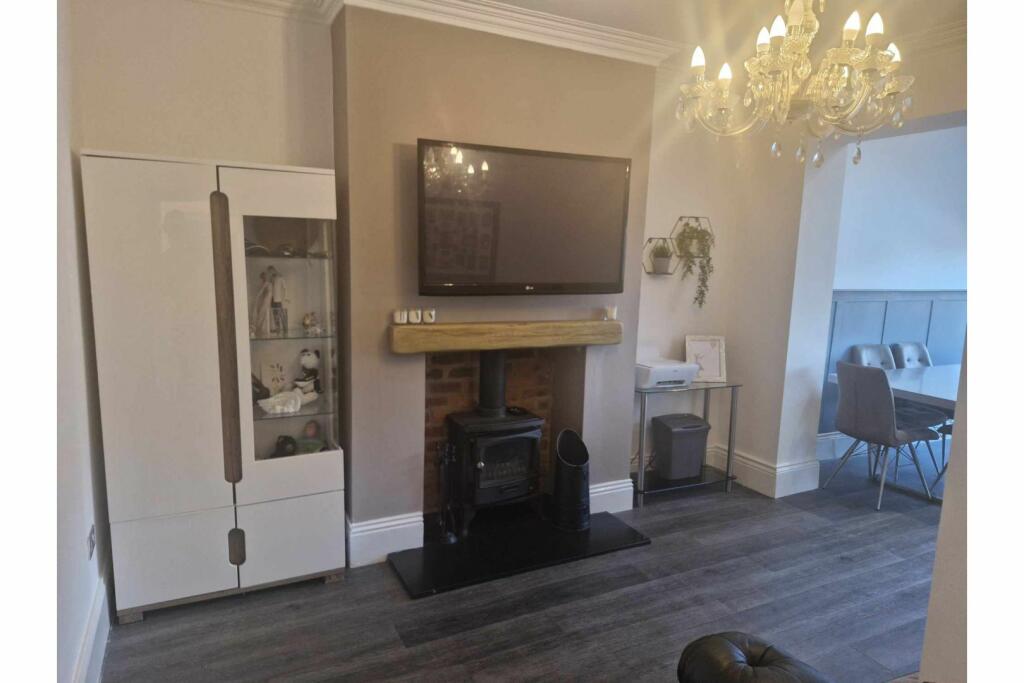 Living / Dining Room
