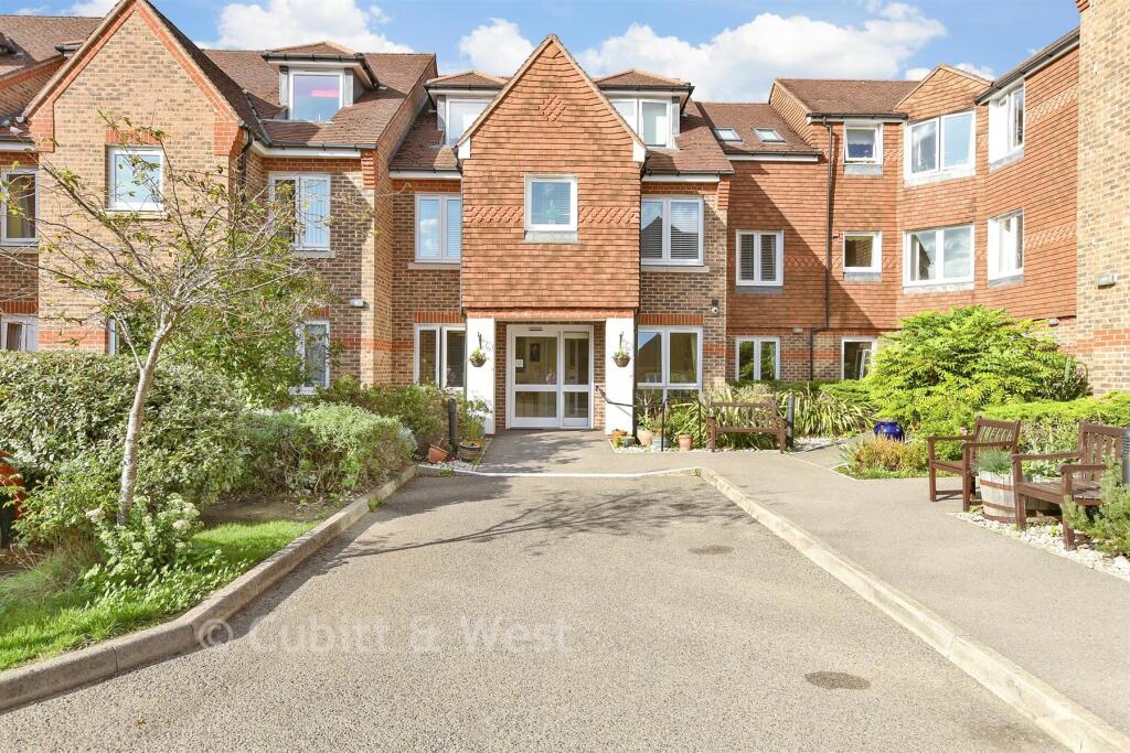 External Lifestyle Photograph