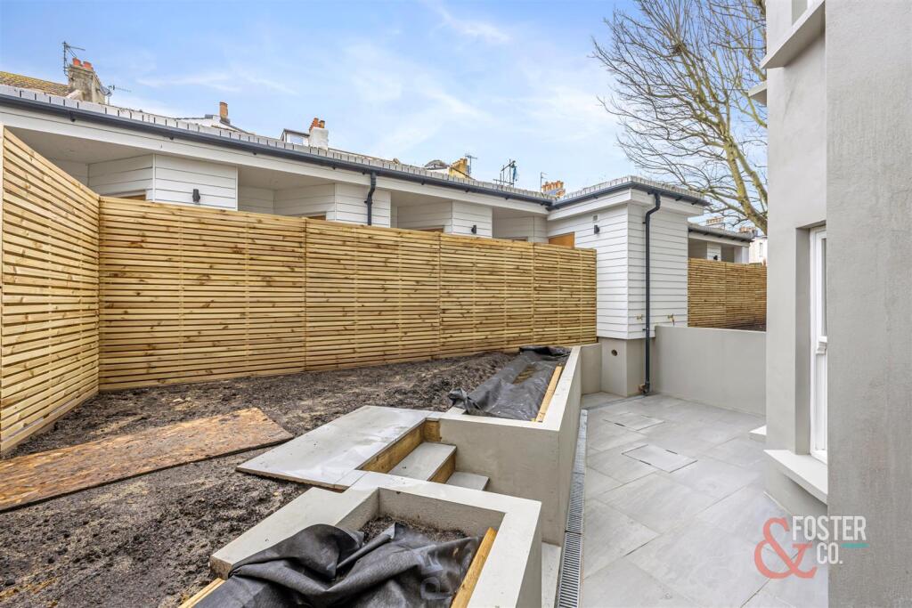 Clarendon Villas, 51, Flat 1_012.jpg