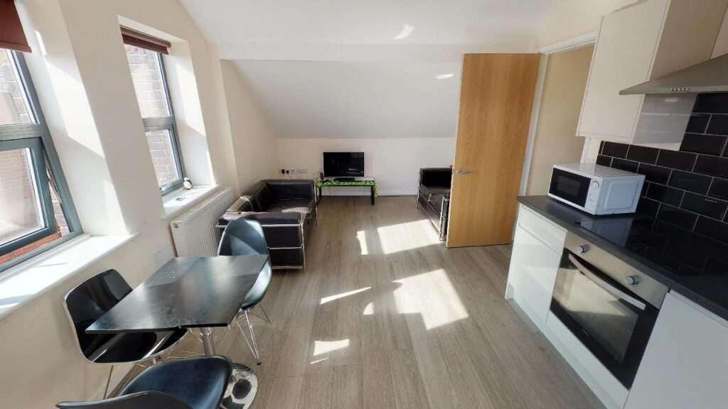 Flat_12_Refuge_Assurance_House