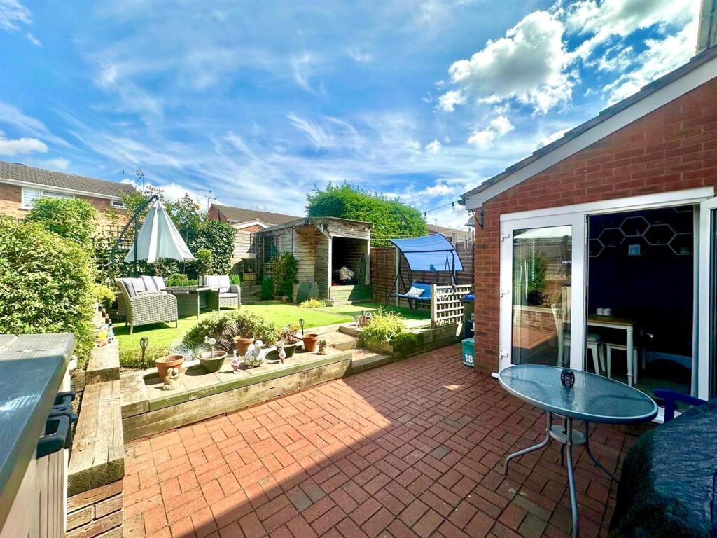 WhatsApp Image 2025-07-31 at 17.09.52_98d0f5a7.jpg