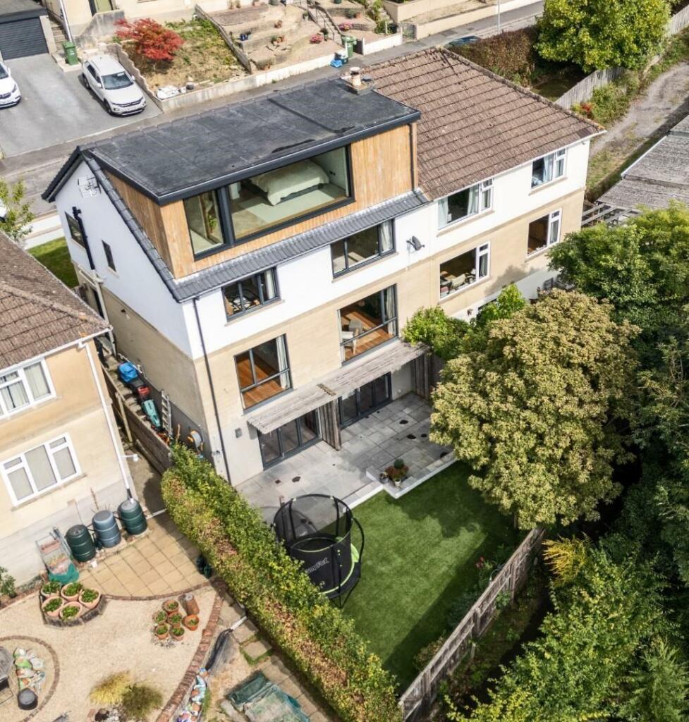 21 West View Road edit.jpg