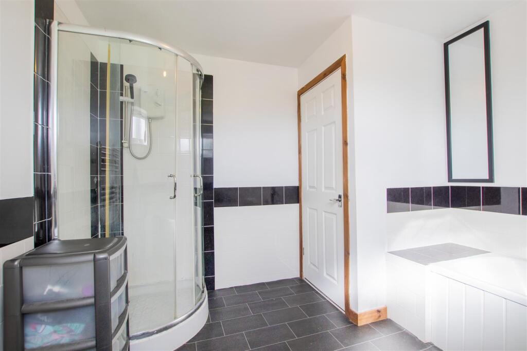 bathroom-1.jpg