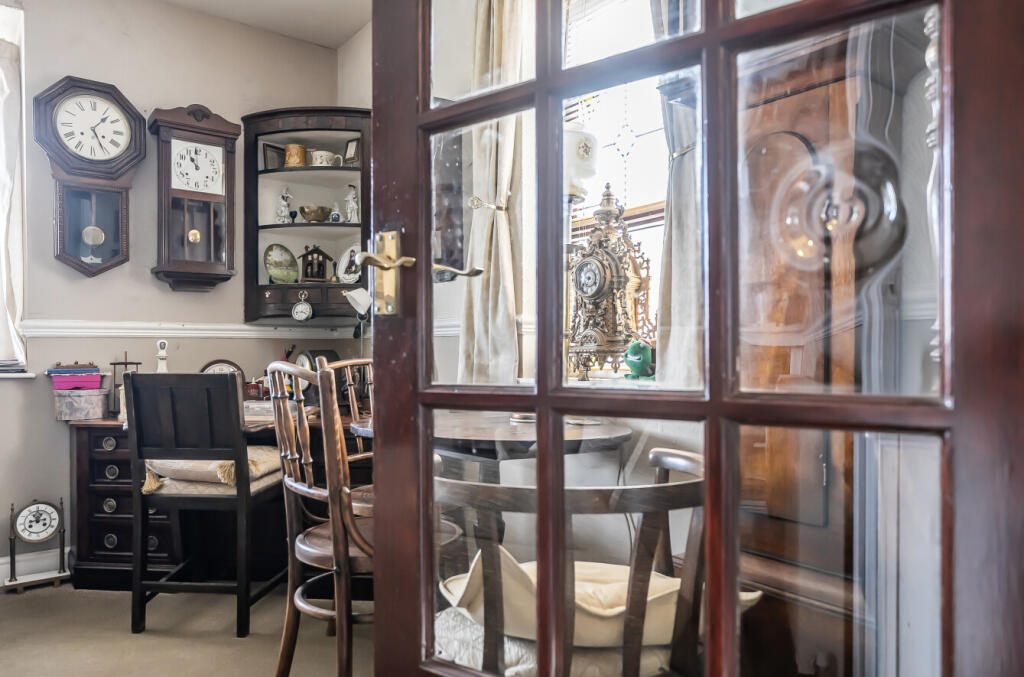 1345080-6-68adc98...