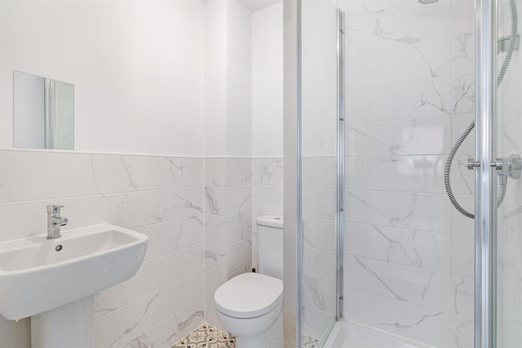 69 Newman Square_4.jpg