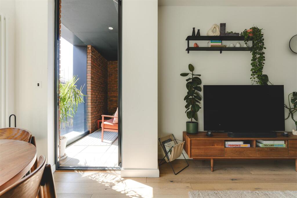 The Hatch Building-23.jpg