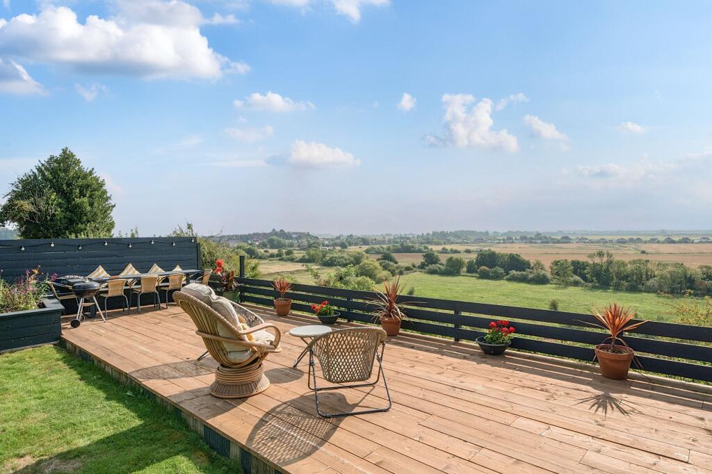 Further Outdoor Seating Area