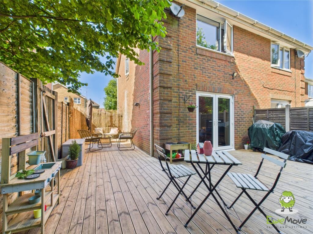 EweMove Estate Agents Basingstoke - Lime Gardens 