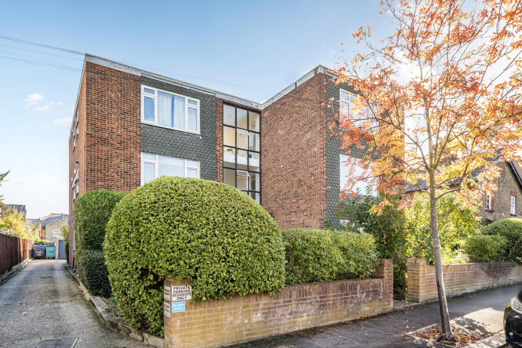 1364013-10-68e38e...